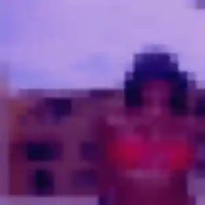 Lila de Bonnay, 21 ans - plan cul sans prise de tête
