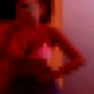 Photo privée de Naya, 33 ans à Bonneuil-les-Eaux - rencontre sans lendemain