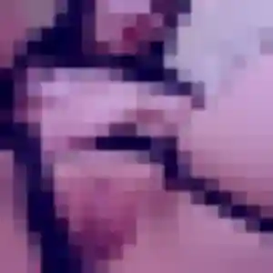 Mona (19 ans) à Bonson cherche une rencontre ce soir
