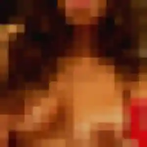 Photo exclusive de Capucine, 19 ans à Boos - plan discret