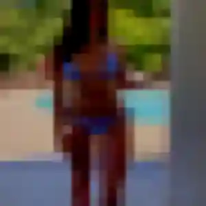 Naila, 23 ans, connectée à Bouleternère pour une rencontre coquine