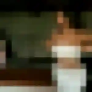 Celeste (24 ans) à Boulot cherche une rencontre ce soir