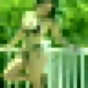 Julie, femme de 27 ans cherche plan cul à Boult