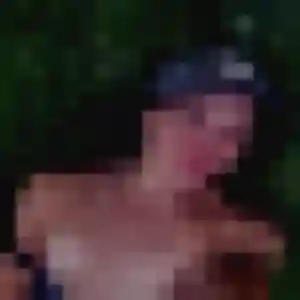 Sexy Feriel, 21 ans à Bourbon-l'Archambault - voir sa photo