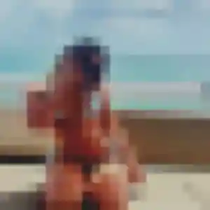 Victoire, 21 ans, disponible à Bourg pour un plan cul