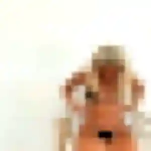Rejoins Soraya, 35 ans à Bourgon gratuitement