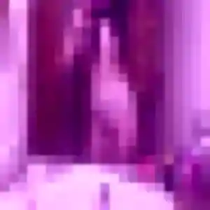 Salome, 22 ans, connectée à Bourth pour une rencontre coquine