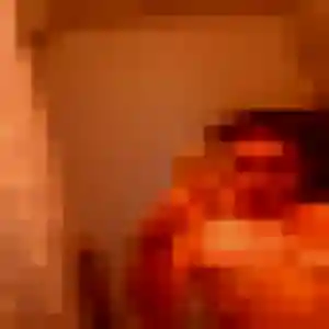 Ninon de Bousbecque, 25 ans - plan cul en toute liberté