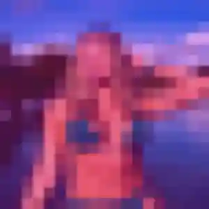 Sexy Alix, 21 ans à Bouttencourt - voir sa photo