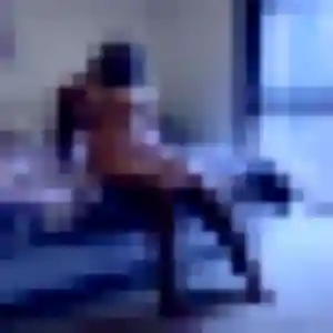Elisa, 34 ans, dispo pour plan cul à Bouxières-aux-Dames
