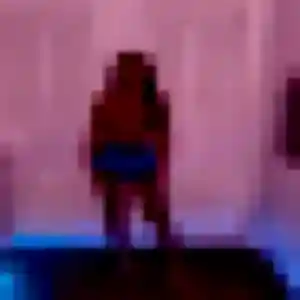 Roxane (20 ans) à Briec attend un plan cul maintenant