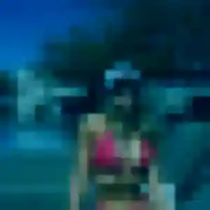 plan cul à Bruc-sur-Aff : profil de Anouk, 32 ans - sans engagement