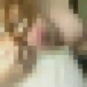 Lisa, 23 ans, connectée à Bully pour une rencontre coquine