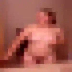Photo exclusive de Laura, 21 ans à Bully - rencontre coquine