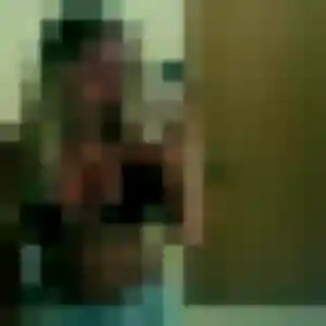 Rania (35 ans) à Bully propose une rencontre aujourd'hui