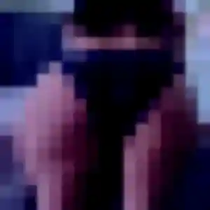 plan cul à Bully : photo de Yasmine, 28 ans - accès libre