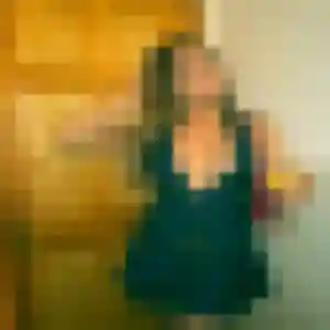 Sarah, fille de 19 ans veut plan cul à Buzet-sur-Tarn