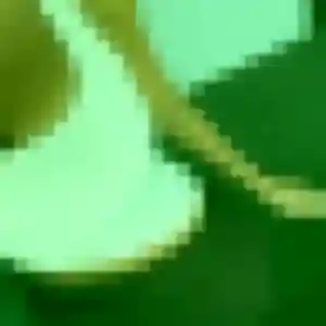 Emilie, 19 ans, dispo pour plan cul à Cadolive