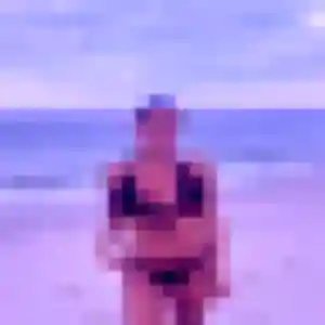 Sexy Zelie, 22 ans à Cagny - voir sa photo