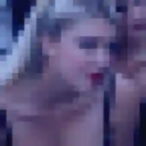 Marine (25 ans) à Cailly attend une rencontre rapidement