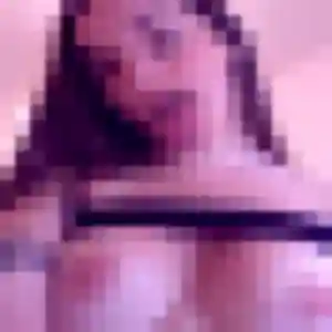 Contacte Anouk, 19 ans à Cambrai gratuitement