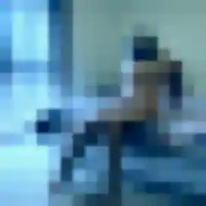 Hana, fille de 19 ans propose plan cul à Cambrai