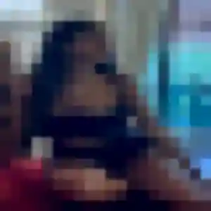 Photo privée de Capucine, 27 ans à Cambronne-lès-Clermont - rencontre coquine
