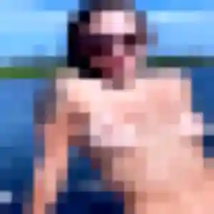 Charmante Sarah, 27 ans à Campagnan - la contacter