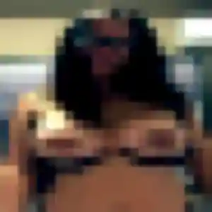 Sexy Zoe, 33 ans à Cardaillac - la contacter