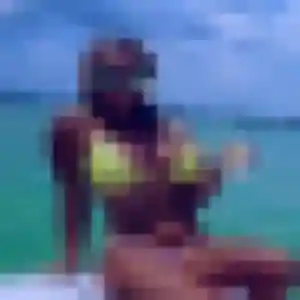 Photo de Anissa à Carling (26 ans) - plan cul anonyme