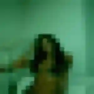 Découvre Ilana, 21 ans à Carmaux gratuitement