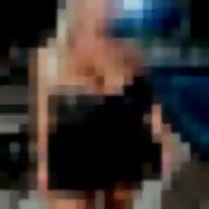 Rejoins Mila, 24 ans à Castelnau-de-Lévis en privé