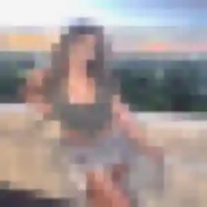 Photo sexy de Emma, 22 ans à Castillon-la-Bataille - plan discret