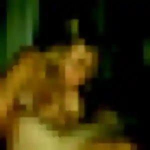 Mona, 22 ans, en ligne à Caudan pour une rencontre coquine