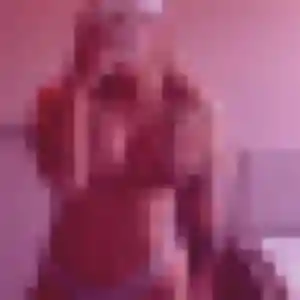 Charmante Clemence, 34 ans à Cazedarnes - voir sa photo