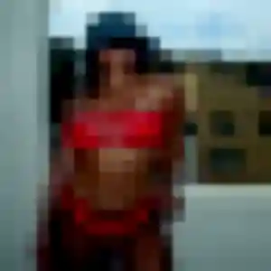 Margot, 19 ans, en ligne à Chamadelle pour une rencontre coquine