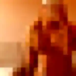 Elia, 30 ans, en ligne à Champagne pour un plan cul