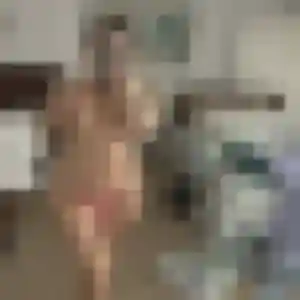 Yara, 25 ans, connectée à Chanat-la-Mouteyre pour une rencontre coquine