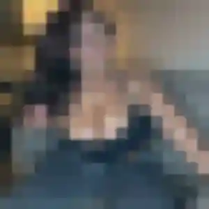 Alicia (20 ans) à Charbonnières-les-Vieilles cherche une rencontre aujourd'hui