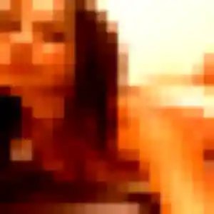 Justine, femme de 21 ans propose plan cul à Charleval