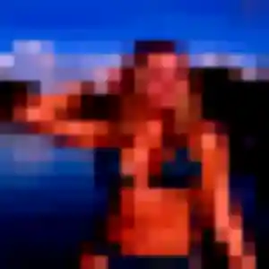 Découvre Perrine, 35 ans à Charnècles gratuitement