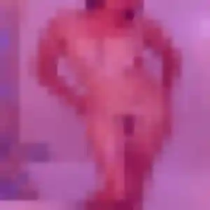 Photo sexy de Elodie, 19 ans à Châteaugay - plan discret