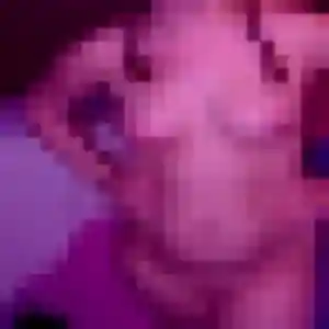 Olivia, 23 ans, connectée à Châtillon-sur-Indre pour une rencontre coquine