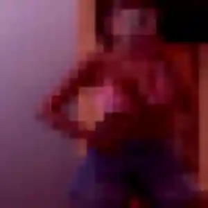 Violette, 28 ans, en ligne à Chaudon pour une rencontre coquine