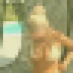 Charmante Elia, 26 ans à Chens-sur-Léman - voir sa photo