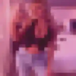Ninon (28 ans) à Chens-sur-Léman propose une rencontre maintenant