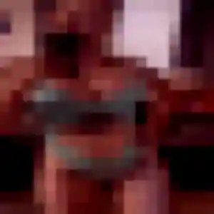 Contacte Lola, 21 ans à Cheverny en privé