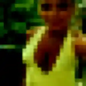 Hana, 28 ans, en ligne à Chevrier pour une rencontre coquine