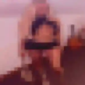 Yasmine, 33 ans, en ligne à Clairoix pour une rencontre coquine