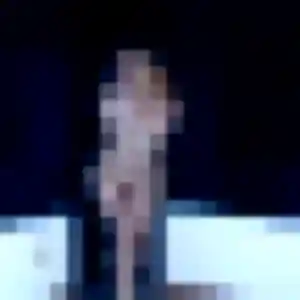 Photo de Lucie à Clermont (27 ans) - plan cul anonyme